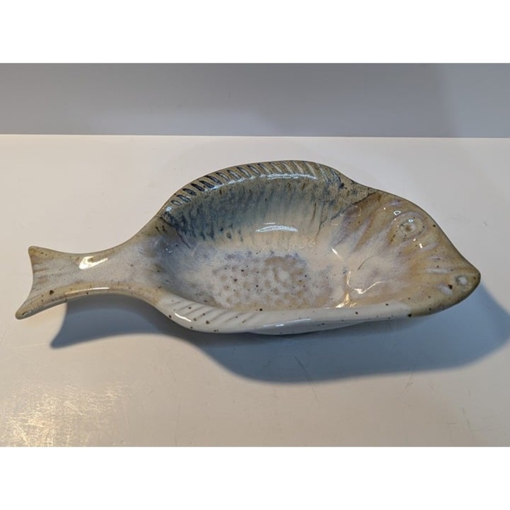 Nedza Signed Fish‎ Pottery